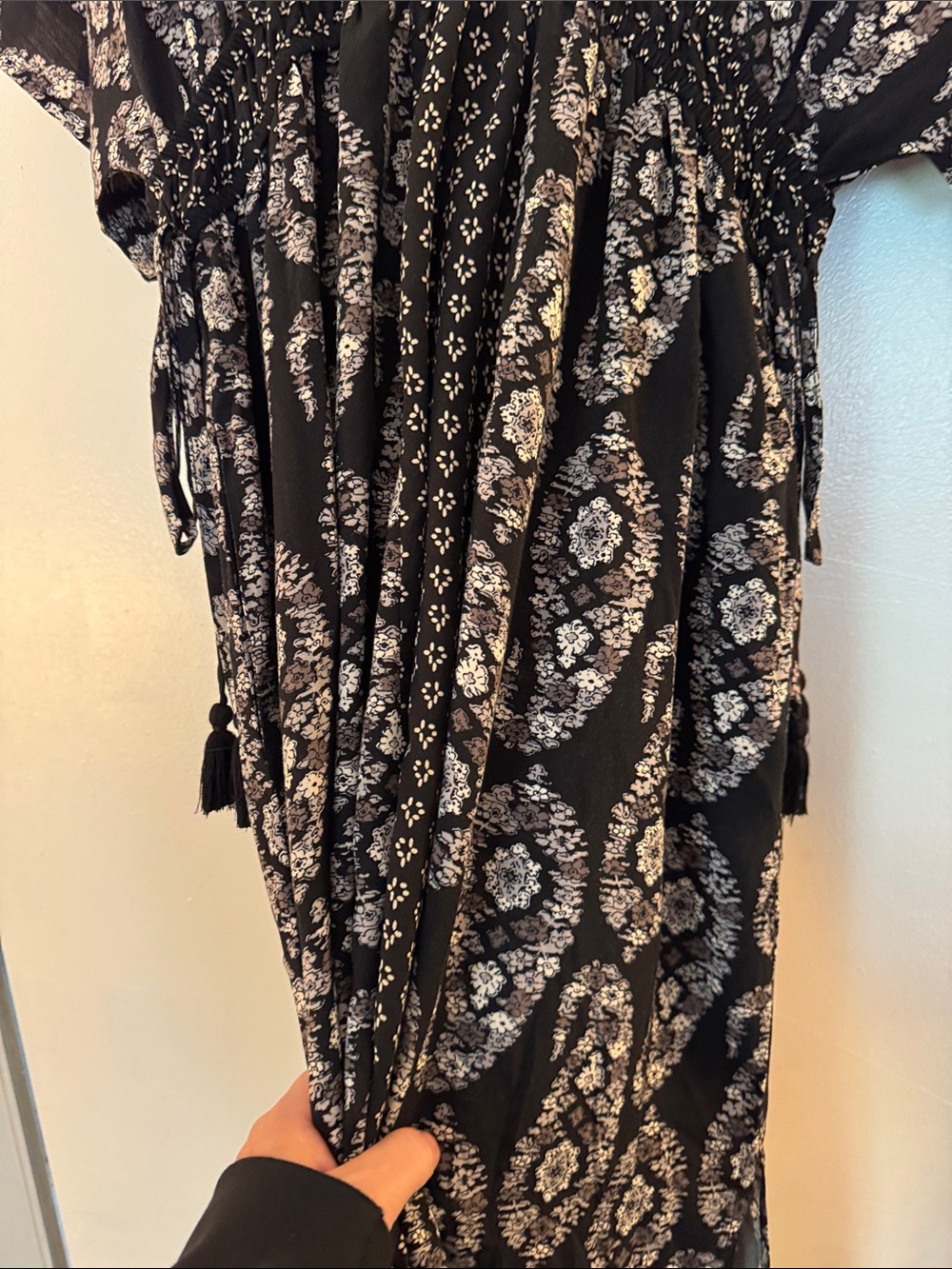 Knox Rose Black Floral-Pattern Maxi Dress - Picture 2 of 6